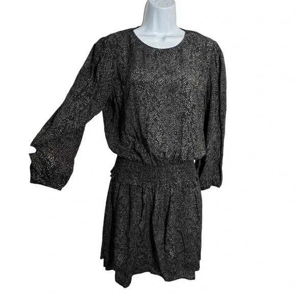 Rails Dress Inez  Python Print Size Medium Smocked Waistband Flutter Hem black - Picture 2 of 12
